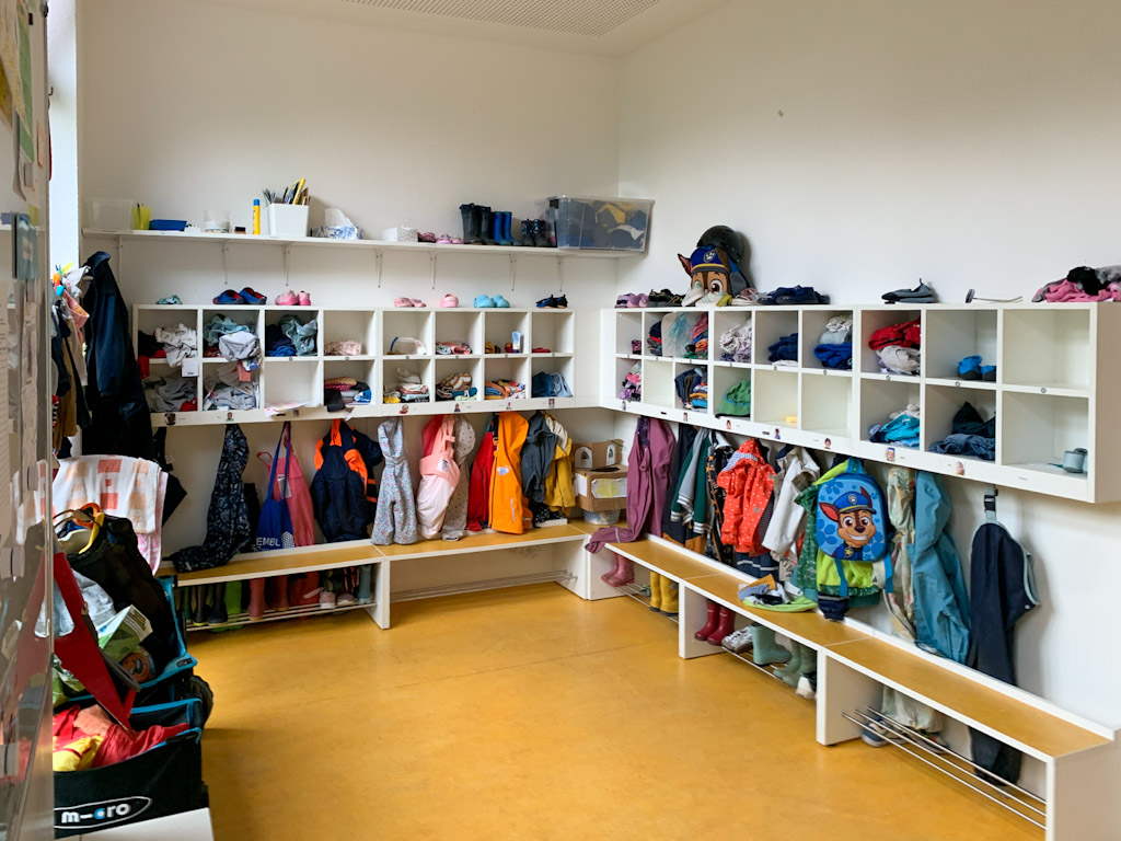 Garderobe Kinderladen Zukunftsmusik