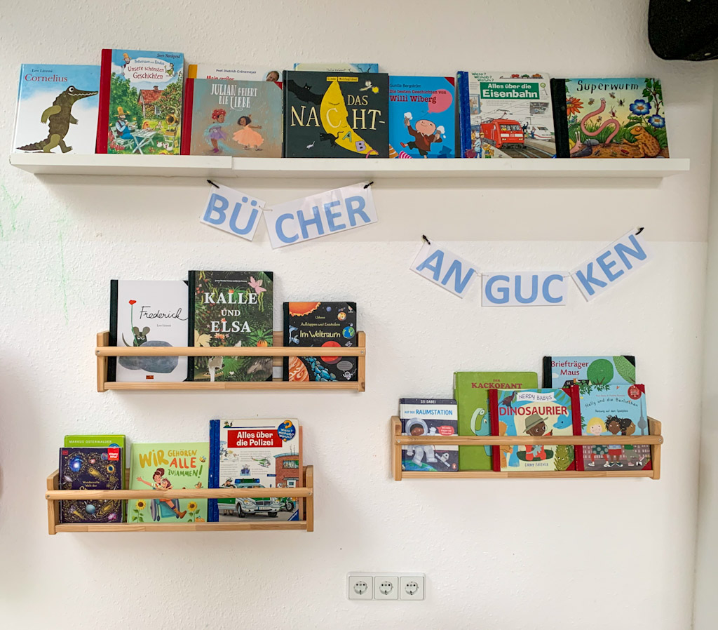 Bücherecke Gruppenraum Ü3 Kinderladen Zukunftsmusik